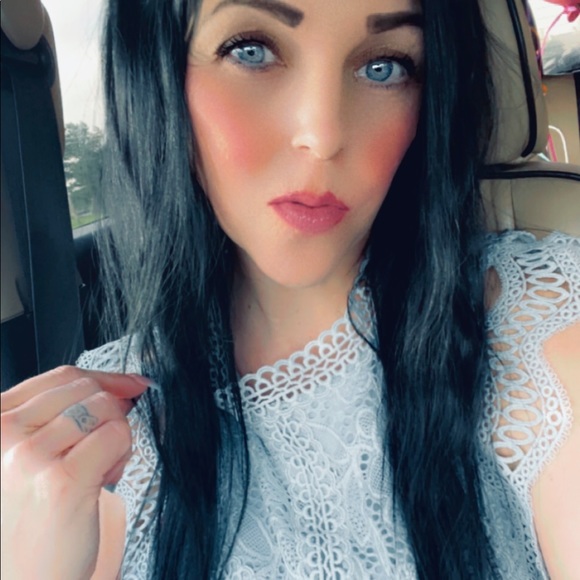 Meet your Posher, Jessica - Picture 6 of 9